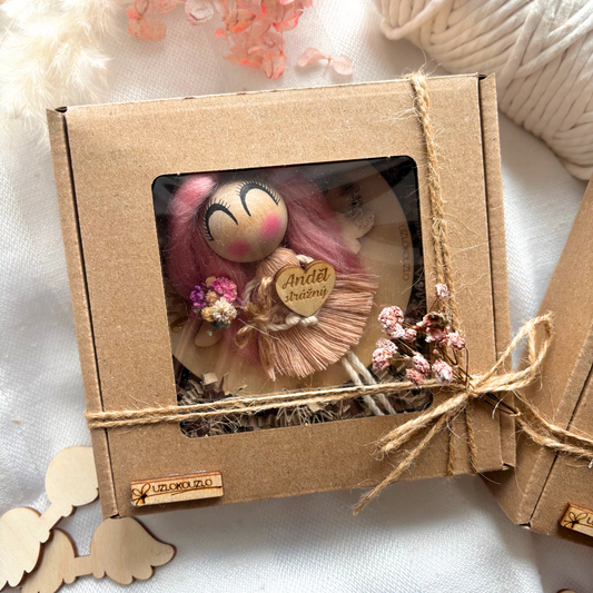 Andělská magnetka skladem