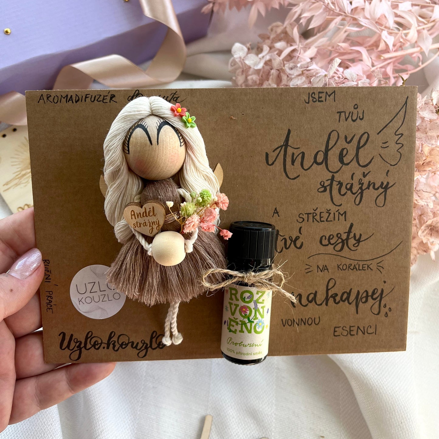 Aromadifuzér do auta s 100% bio olejem TANEC SLUNCE