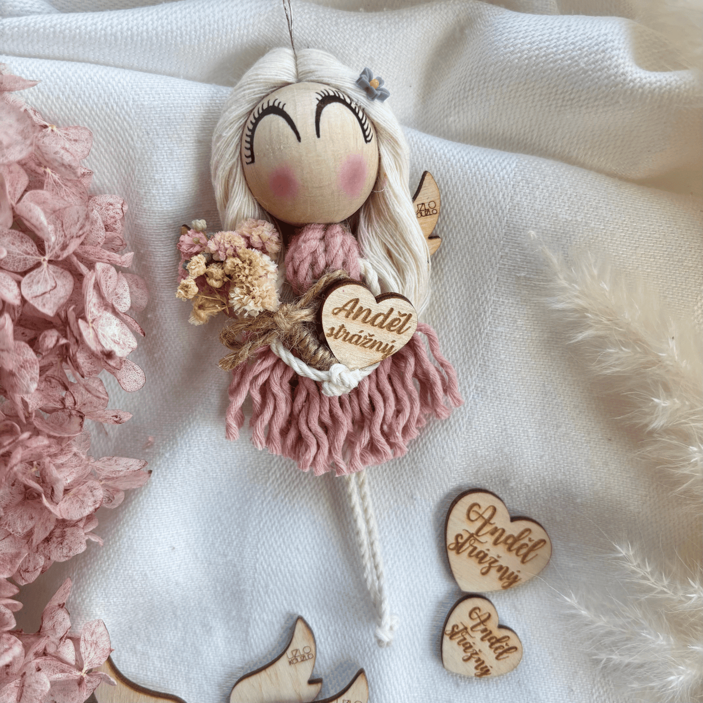 Andělka k zavěšení