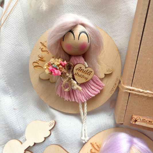 Andělská magnetka skladem