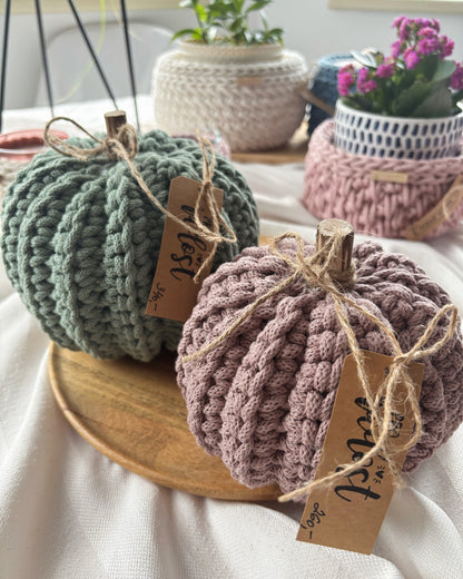 Podzimní dekorace - háčkovaná dýně