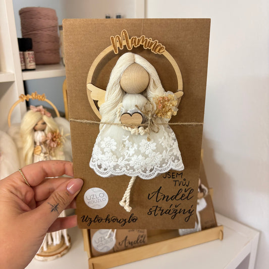 Andělka s tylovou sukénkou, Mamince