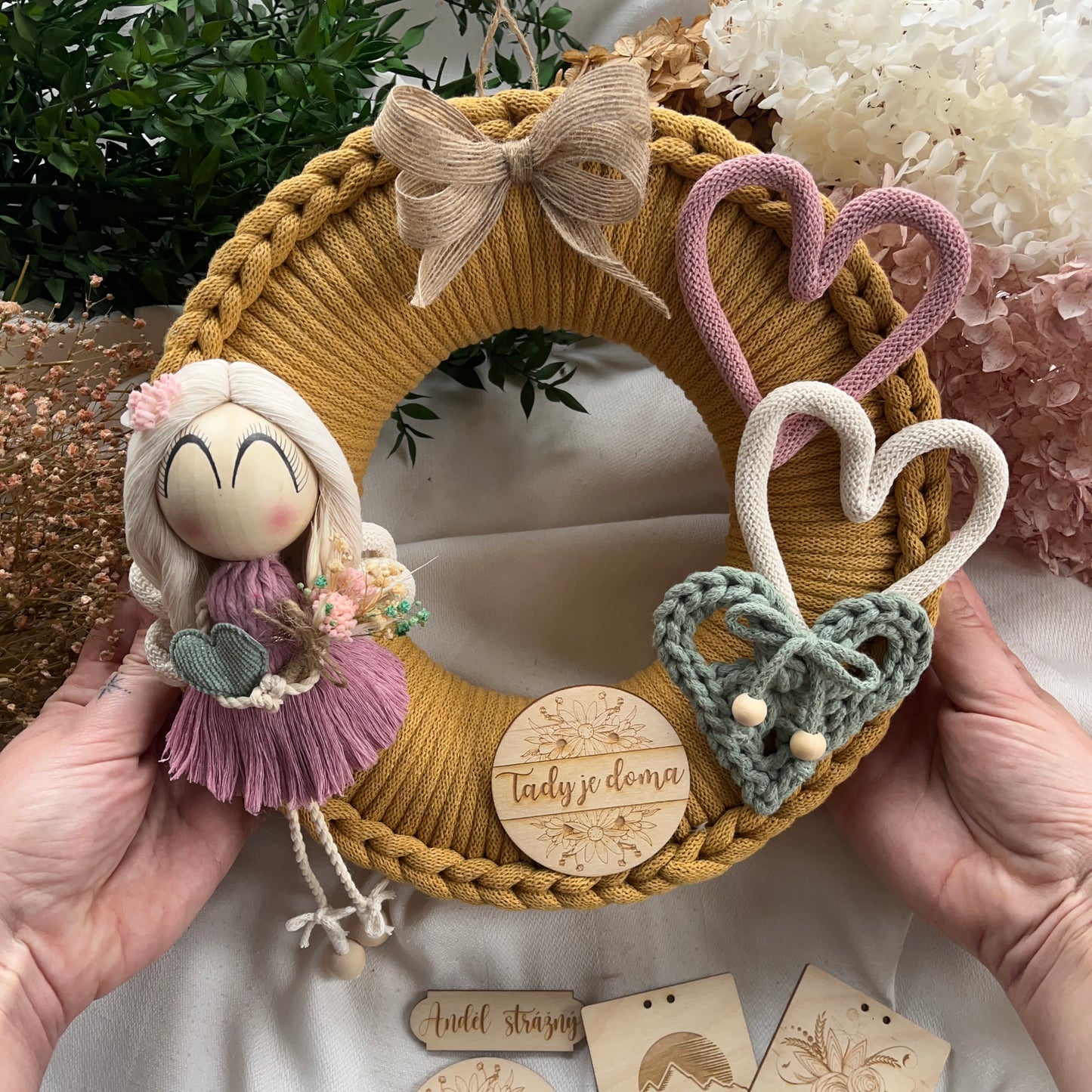 Celoroční věnec s andělkou