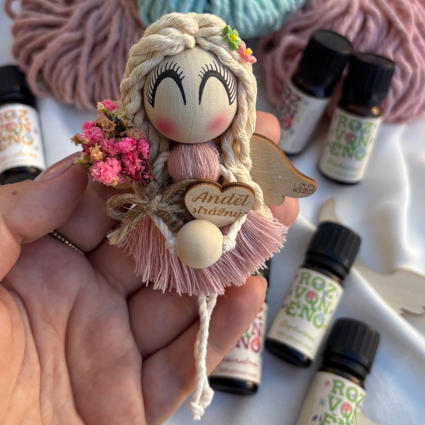 Aromadifuzér do auta s 100% bio olejem TANEC SLUNCE