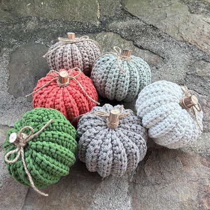 Podzimní dekorace - háčkovaná dýně